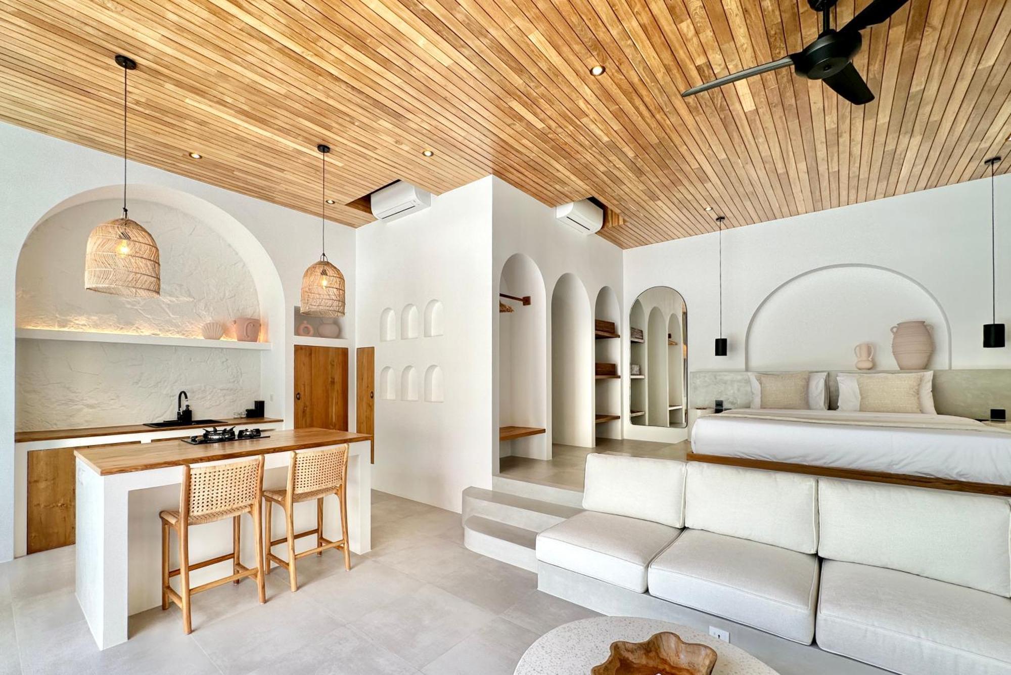 The Suites By The Young Villas Uluwatu  Exterior photo