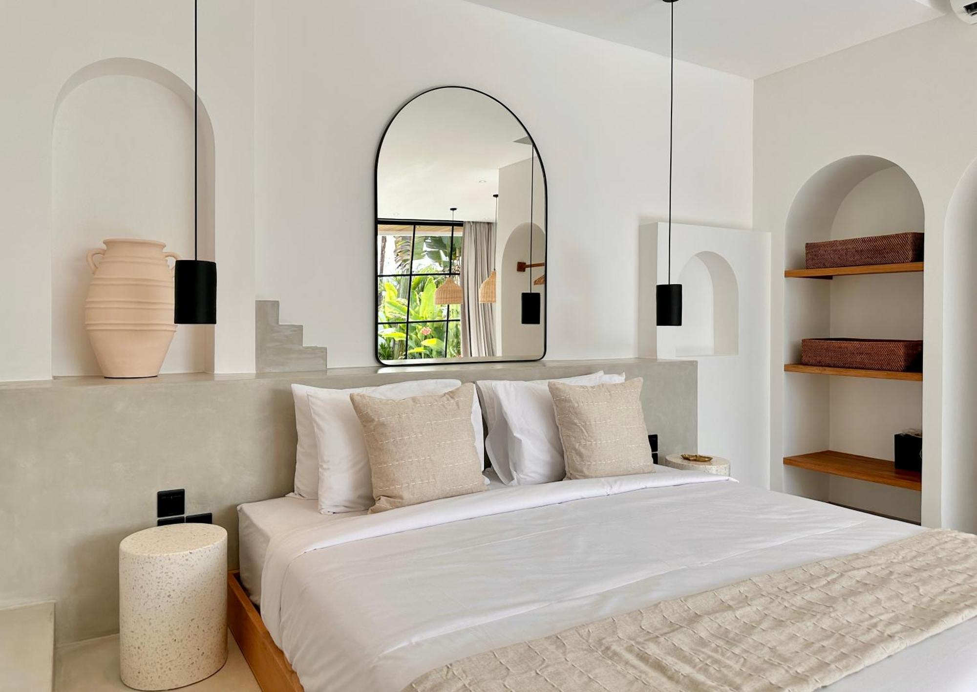 The Suites By The Young Villas Uluwatu  Exterior photo